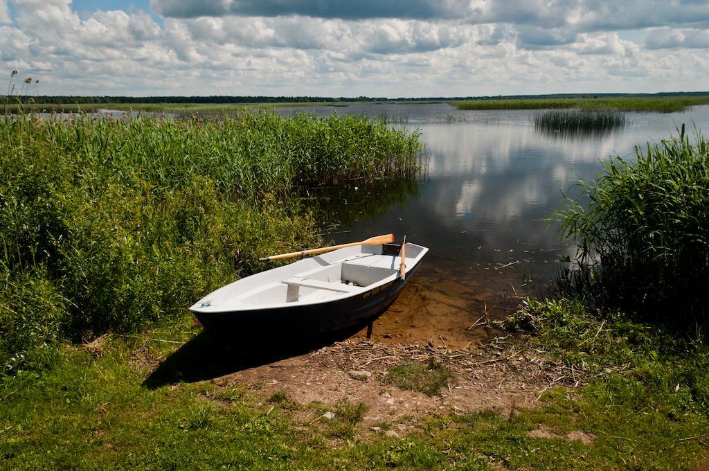 Udens Turisma Attistibas Centrs Baka Hotel Gaigalava Buitenkant foto